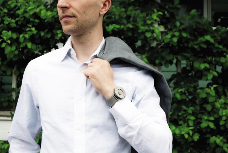 Bradley Black - taktilt armbåndsur med lenke, fra EONE - Bilde 8