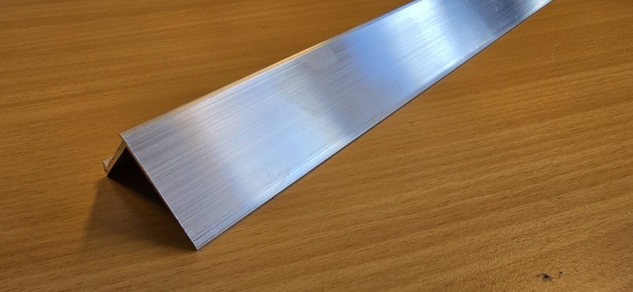 Trappenese i aluminium for ilegg på 40 x 35 mm - Bilde 2